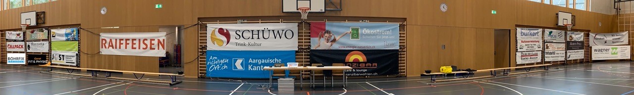 Sponsorenblachen in der sporthalle Hofmatten Image